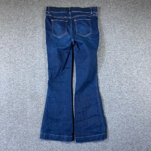 Classic Blue Women's Jeans - Picture 8 of 10